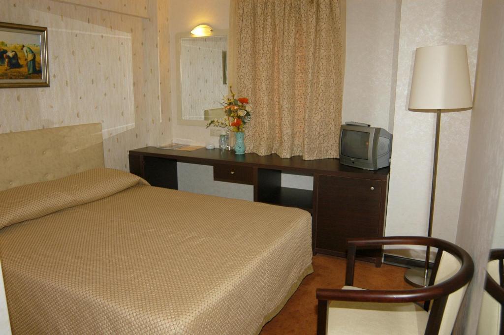 Palmcity Hotel Akhisar Quarto foto